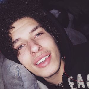 Meet your Posher, Terrel